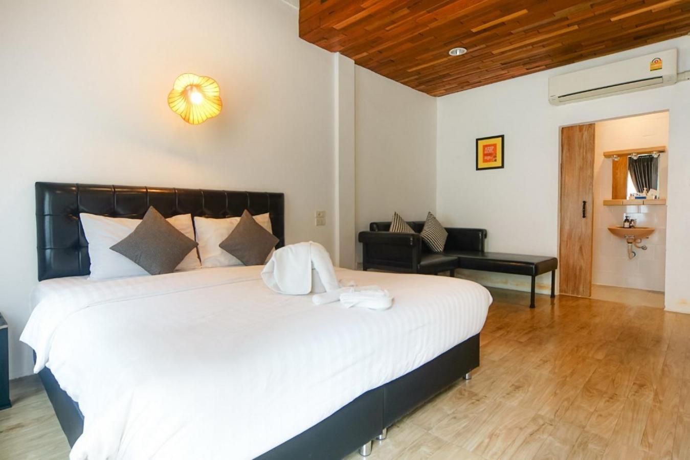 The Warehouse Chiang Mai Hotel Ngoại thất bức ảnh