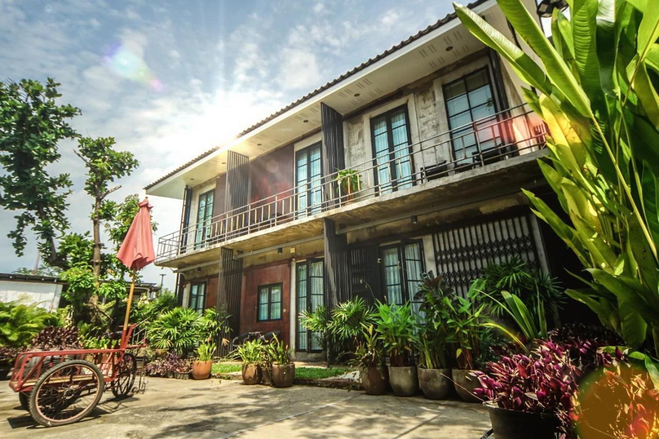 The Warehouse Chiang Mai Hotel Ngoại thất bức ảnh