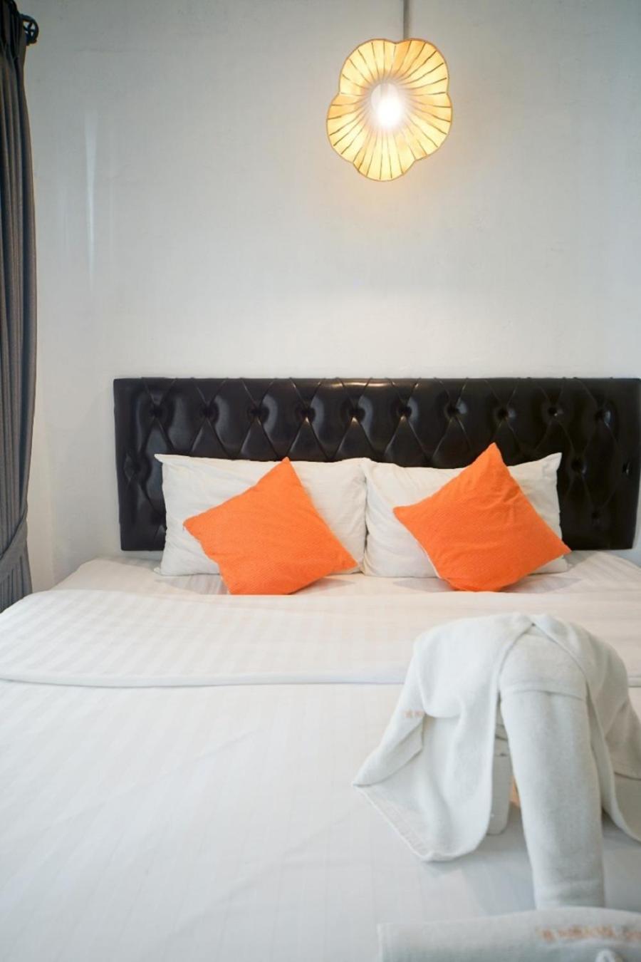 The Warehouse Chiang Mai Hotel Ngoại thất bức ảnh