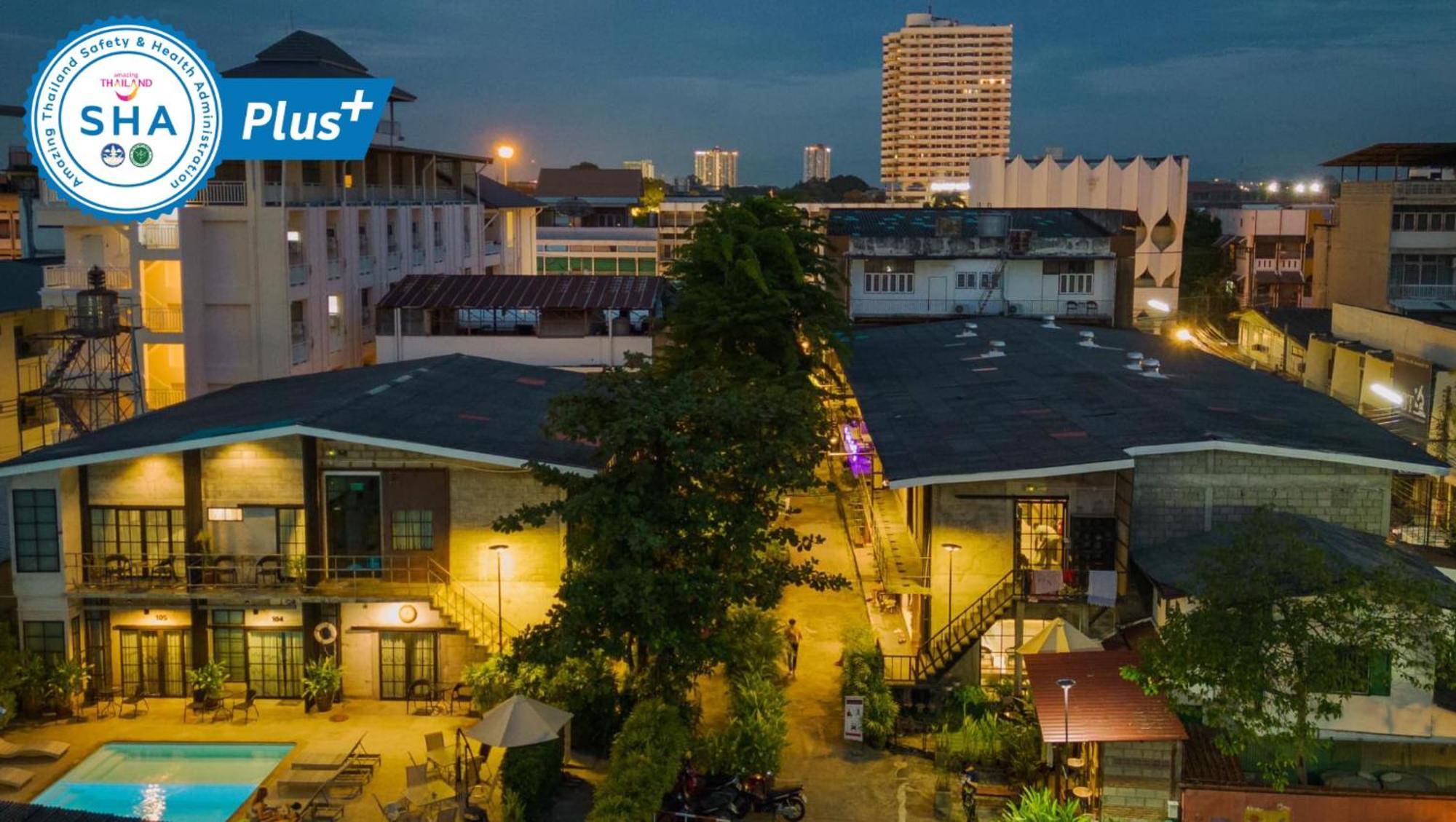 The Warehouse Chiang Mai Hotel Ngoại thất bức ảnh