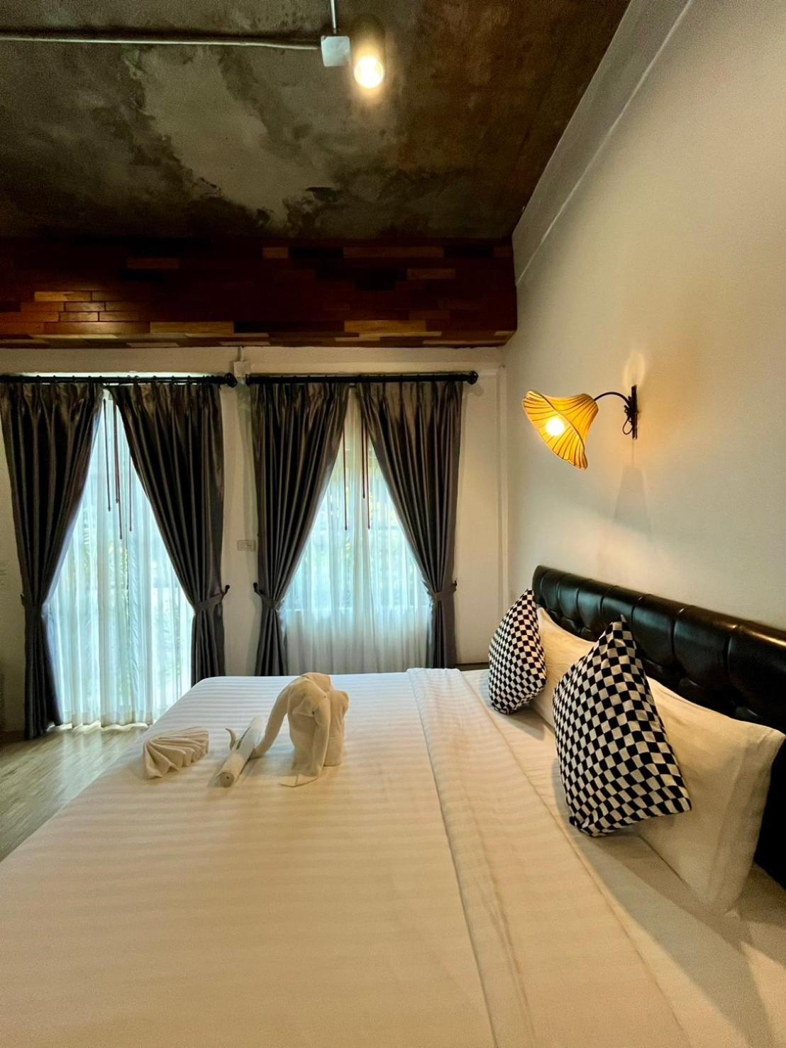 The Warehouse Chiang Mai Hotel Ngoại thất bức ảnh